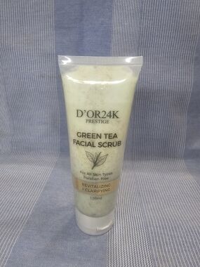 D'OR24K Prestige Green Tea Facial Scrub - Light Green